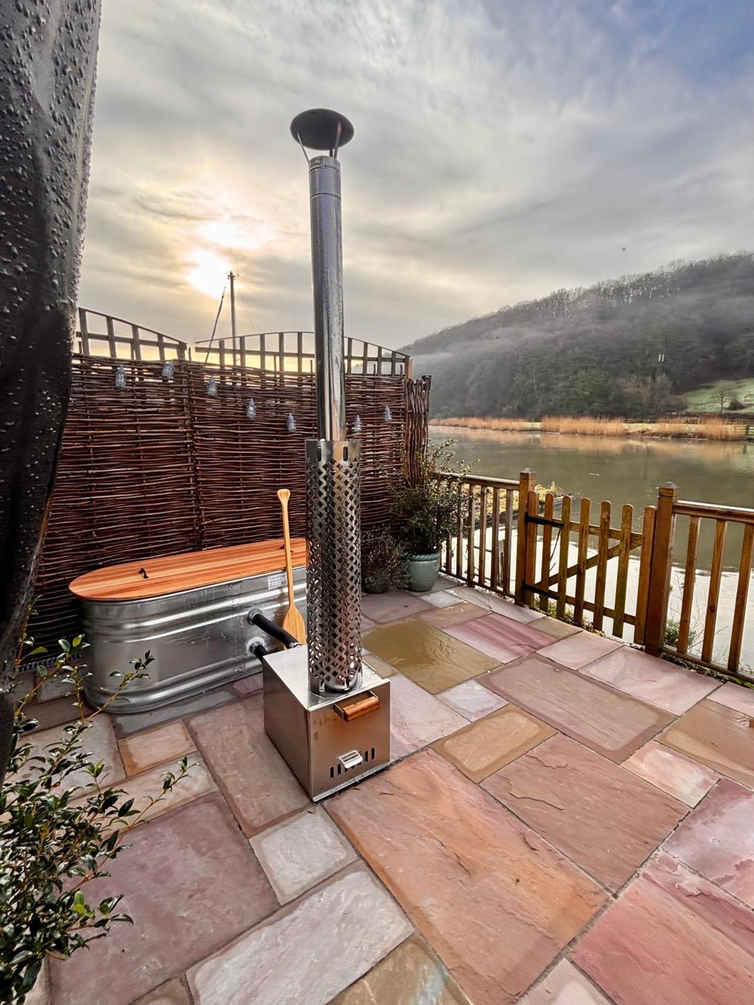 Viaduct River View & Outdoor Bath - Couples Retreat Calstock Zewnętrze zdjęcie